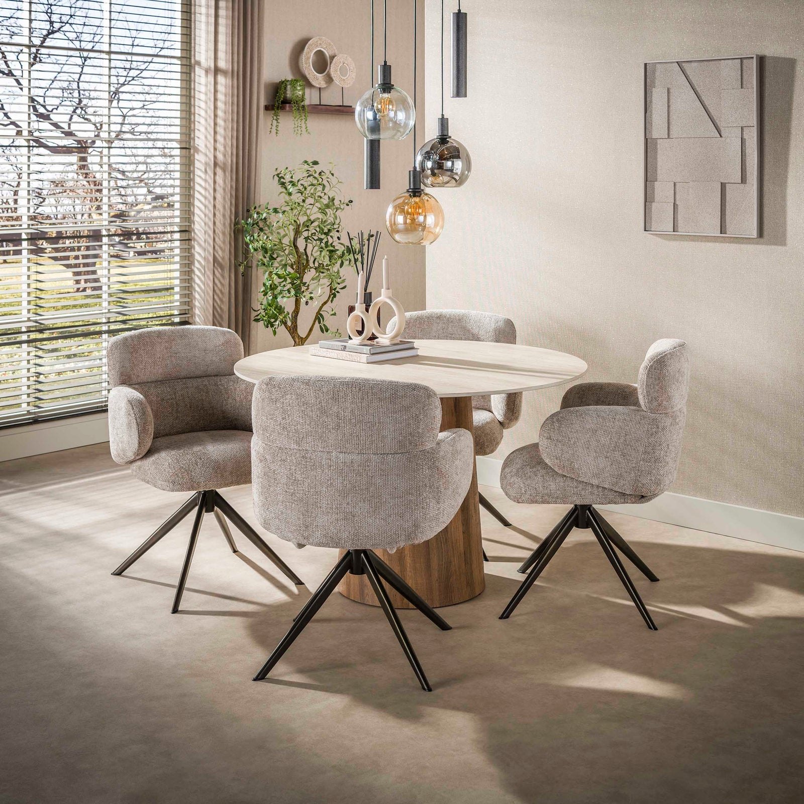 Reefs Interior tafels in een interieur